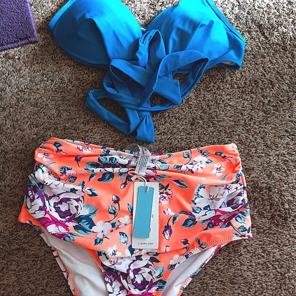 Cupshee 2 piece swimsuit size medium